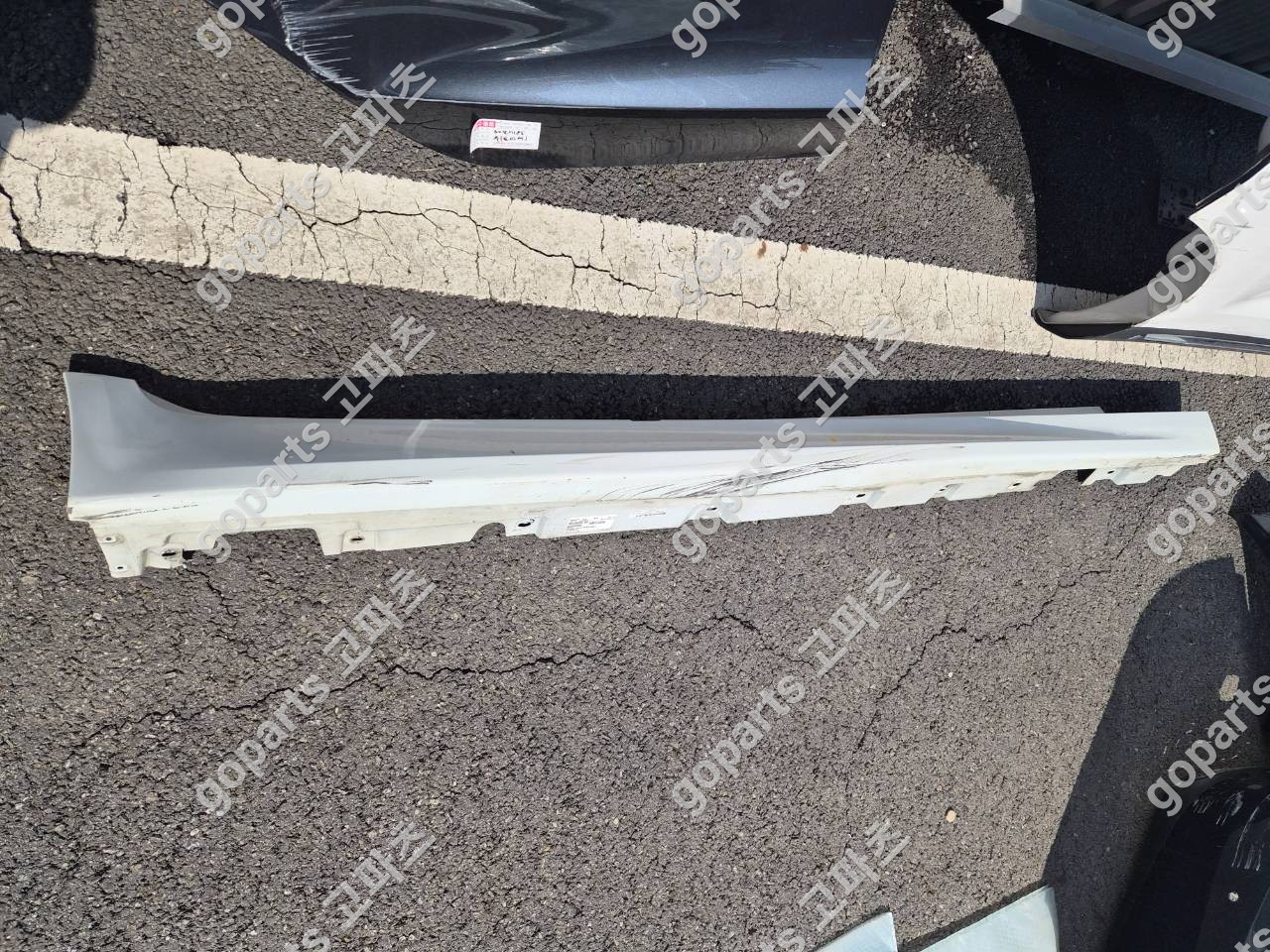 BMW F10 5시리즈 조수석 사이드스텝 상세사진 3