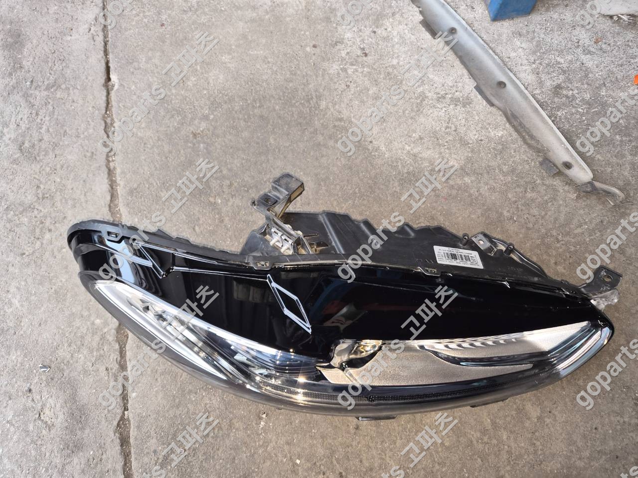 포드 몬데오 4세대 조수석 헤드라이트 ES73-13D154 상세사진 5