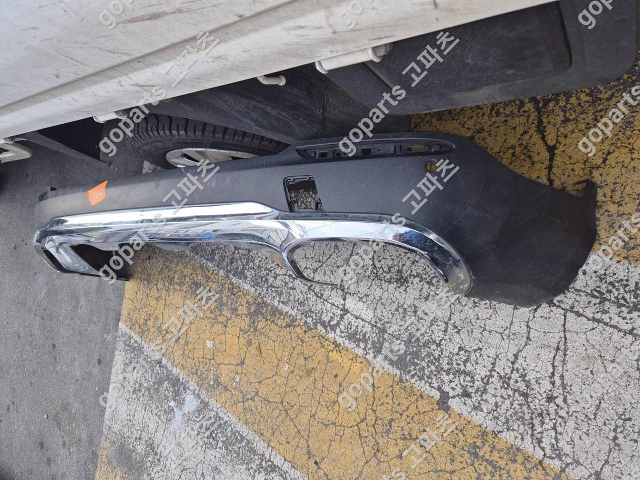 벤츠 GLC W253 X253 후기형 후범퍼 상세사진 2