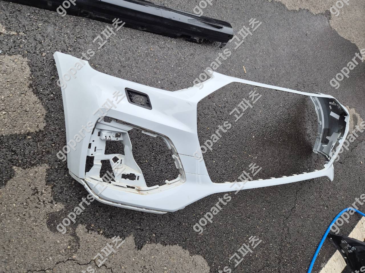 아우디 Q5 80a 전범퍼 상세사진 3