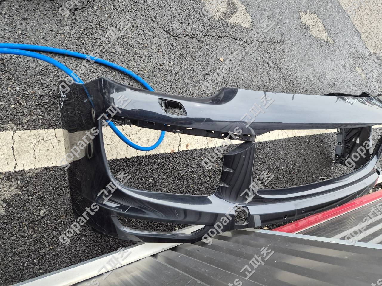 포르쉐 카이엔 958 후기형 전범퍼 7p5807221e 상세사진 3