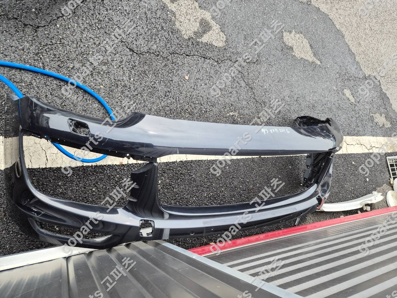 포르쉐 카이엔 958 중고 전범퍼 7p5807221e 400,000원