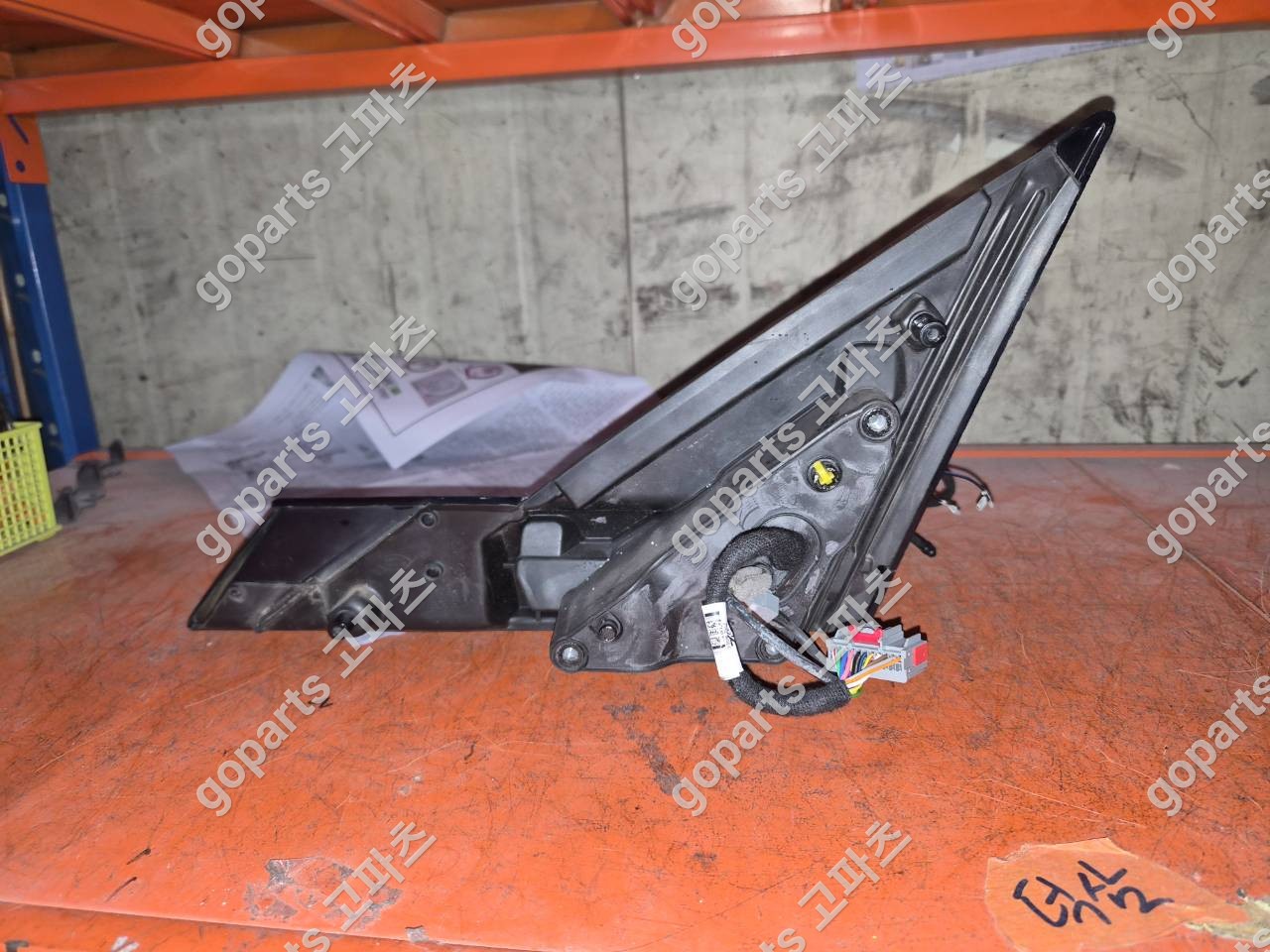 랜드로버 디스커버리 5 L462 조수석 사이드미러 프레임 상세사진 2