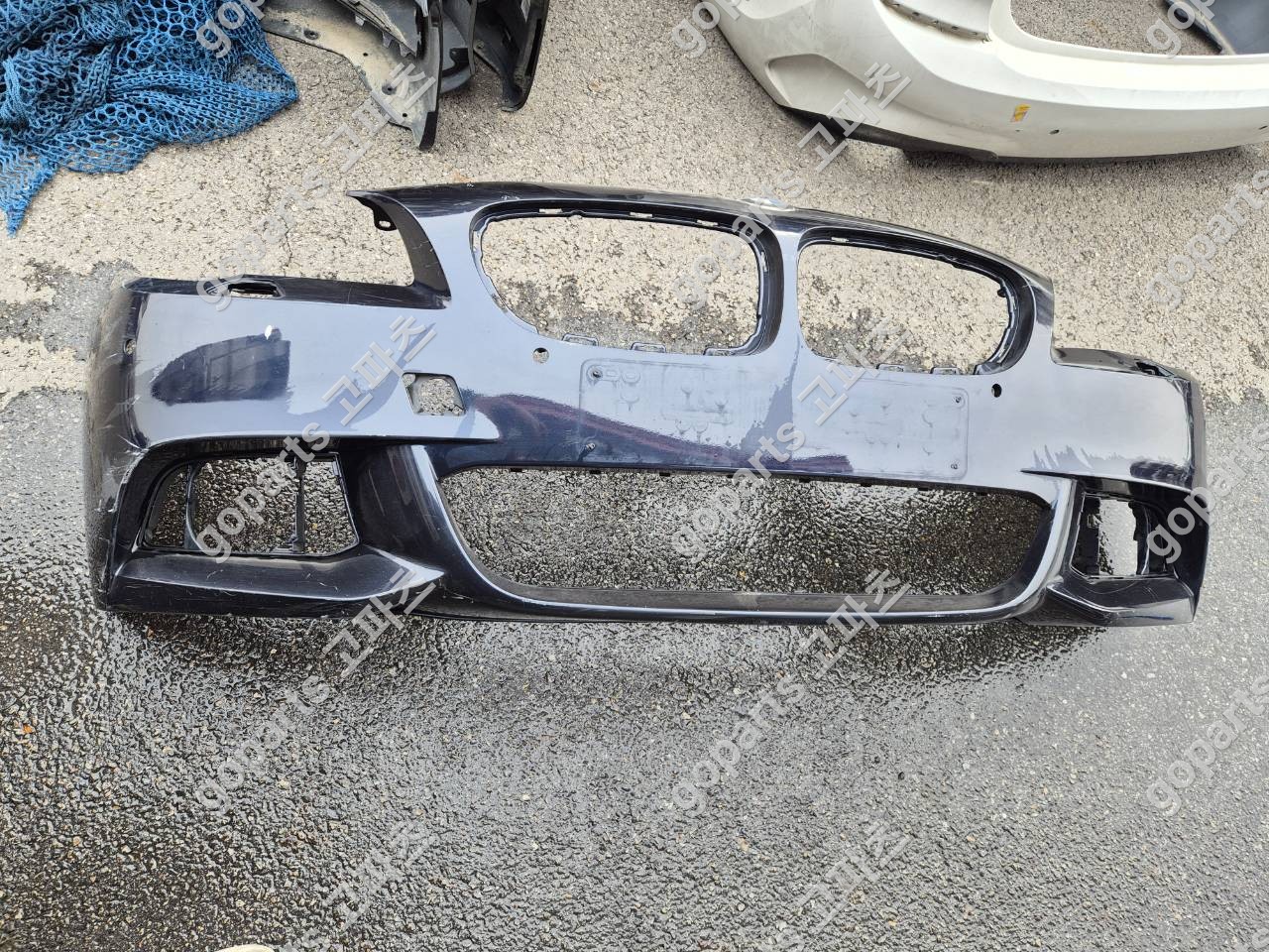 BMW 5시리즈 F10 중고 전범퍼 200,000원