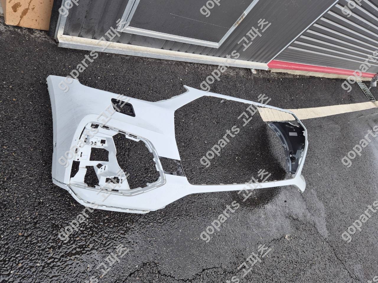 아우디 Q5 80a 전범퍼 상세사진 2