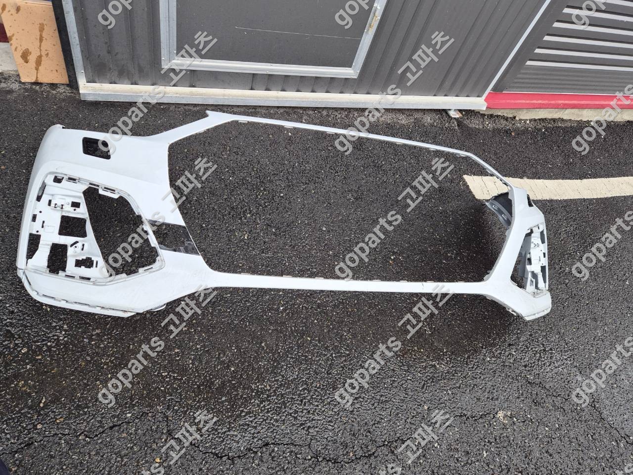 아우디 Q5 80a 중고 전범퍼 150,000원