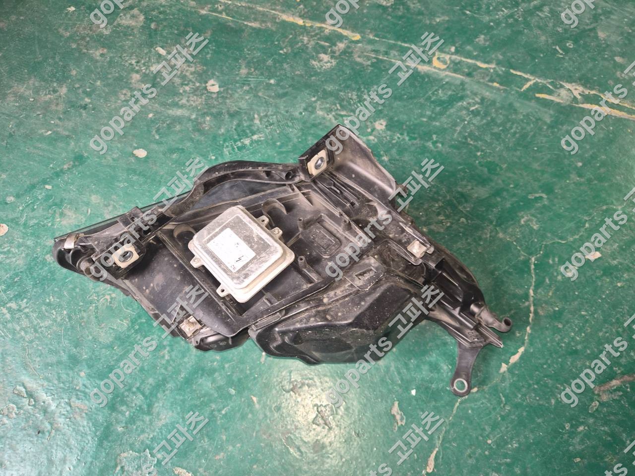 BMW 5시리즈 E60 운전석 헤드라이트 7177739-09 상세사진 4