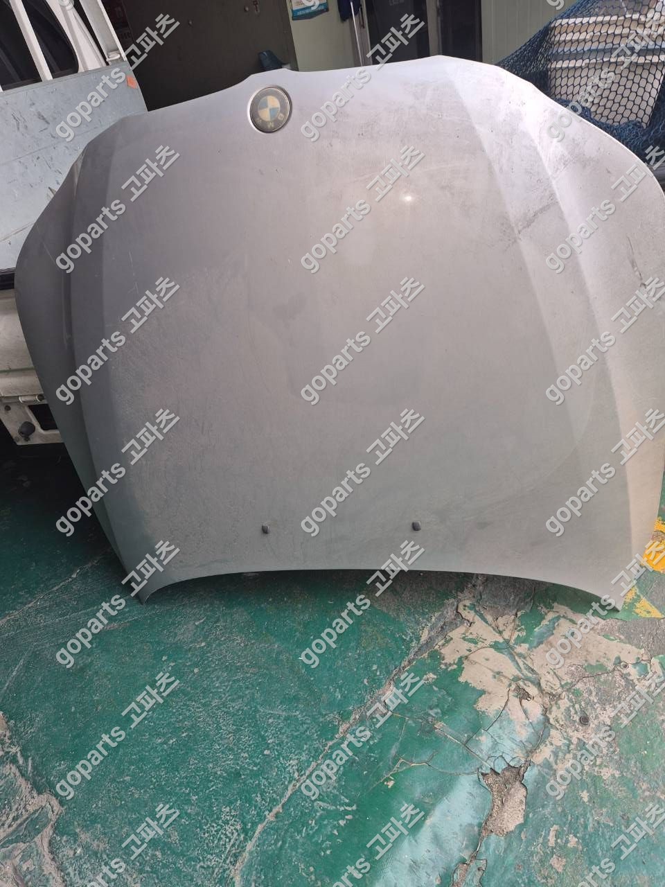 BMW 5시리즈 E60 본넷 상세사진 2