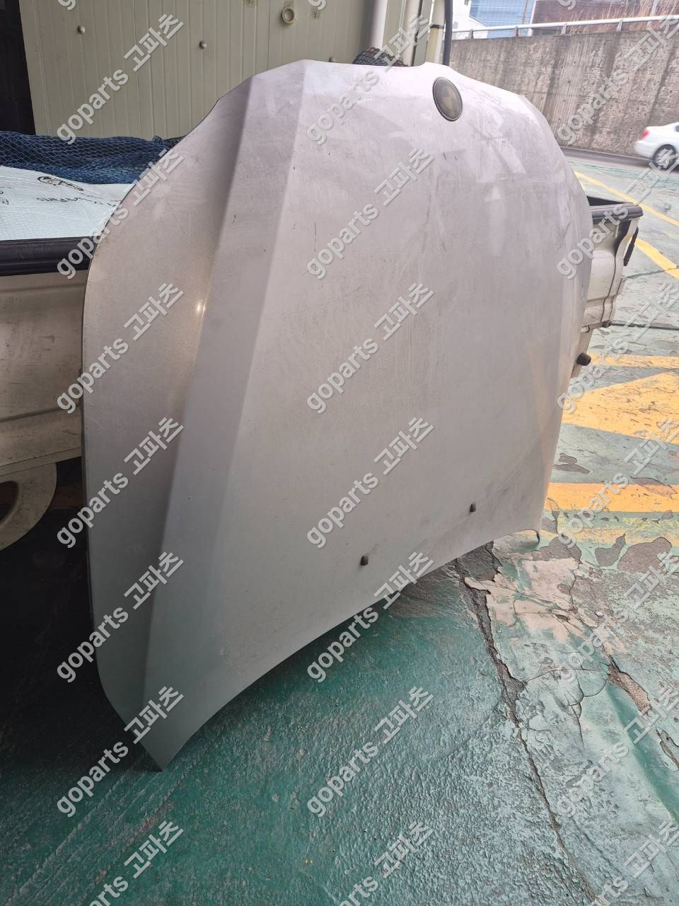 BMW 5시리즈 E60 본넷 중고 400,000원