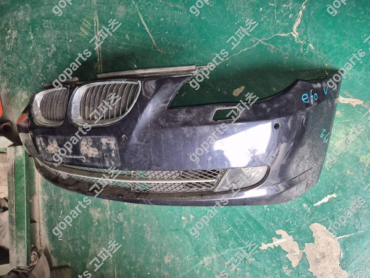BMW 5시리즈 E60 후기형 전범퍼 상세사진 3