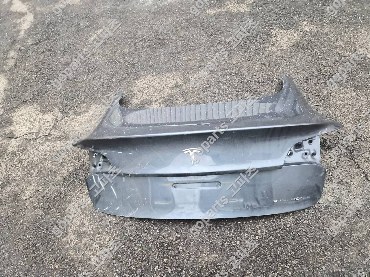 테슬라 모델3 중고 트렁크 백도어 1081460-e0-d 350,000원