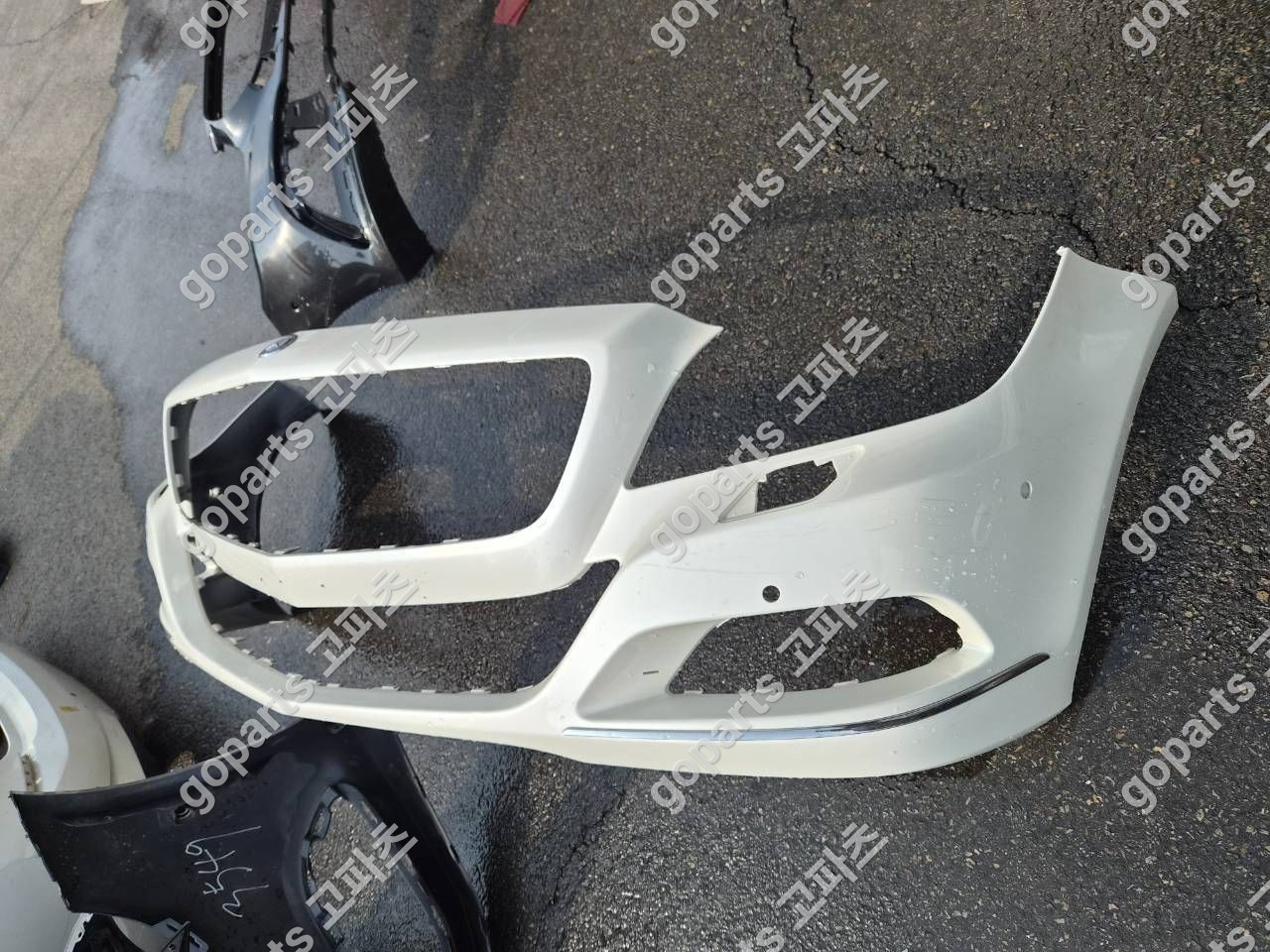 벤츠 CLS W218 전범퍼 상세사진 2