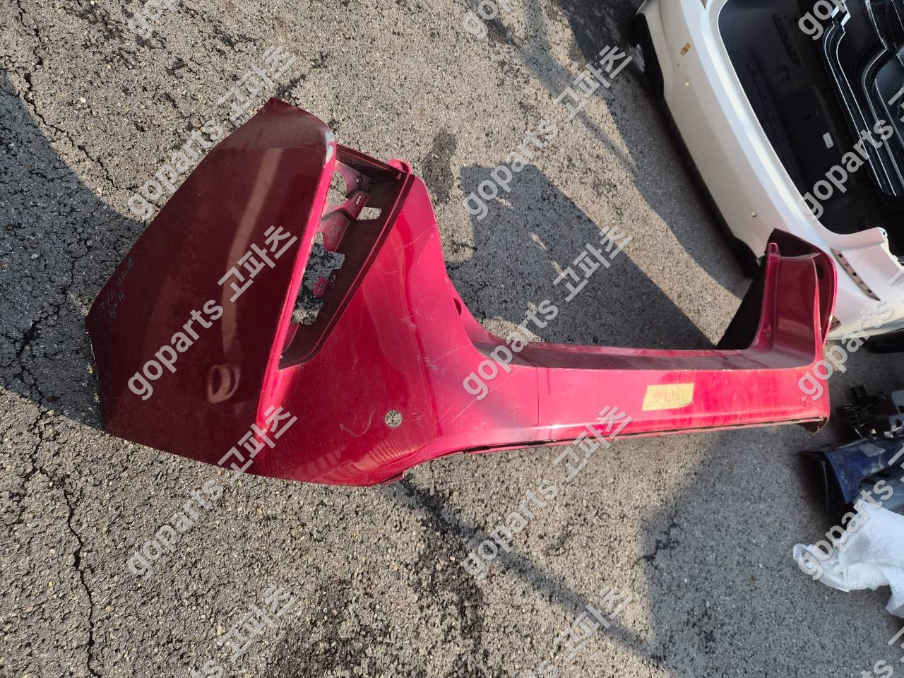 도요타 프리우스 4세대 후범퍼 상세사진 2