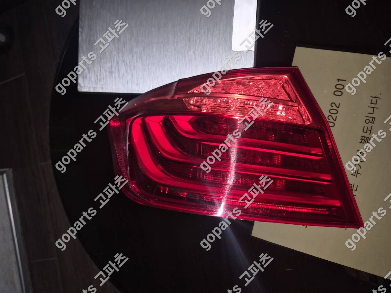 BMW 5시리즈 F10 중고 운전석 테일라이트 200,000원