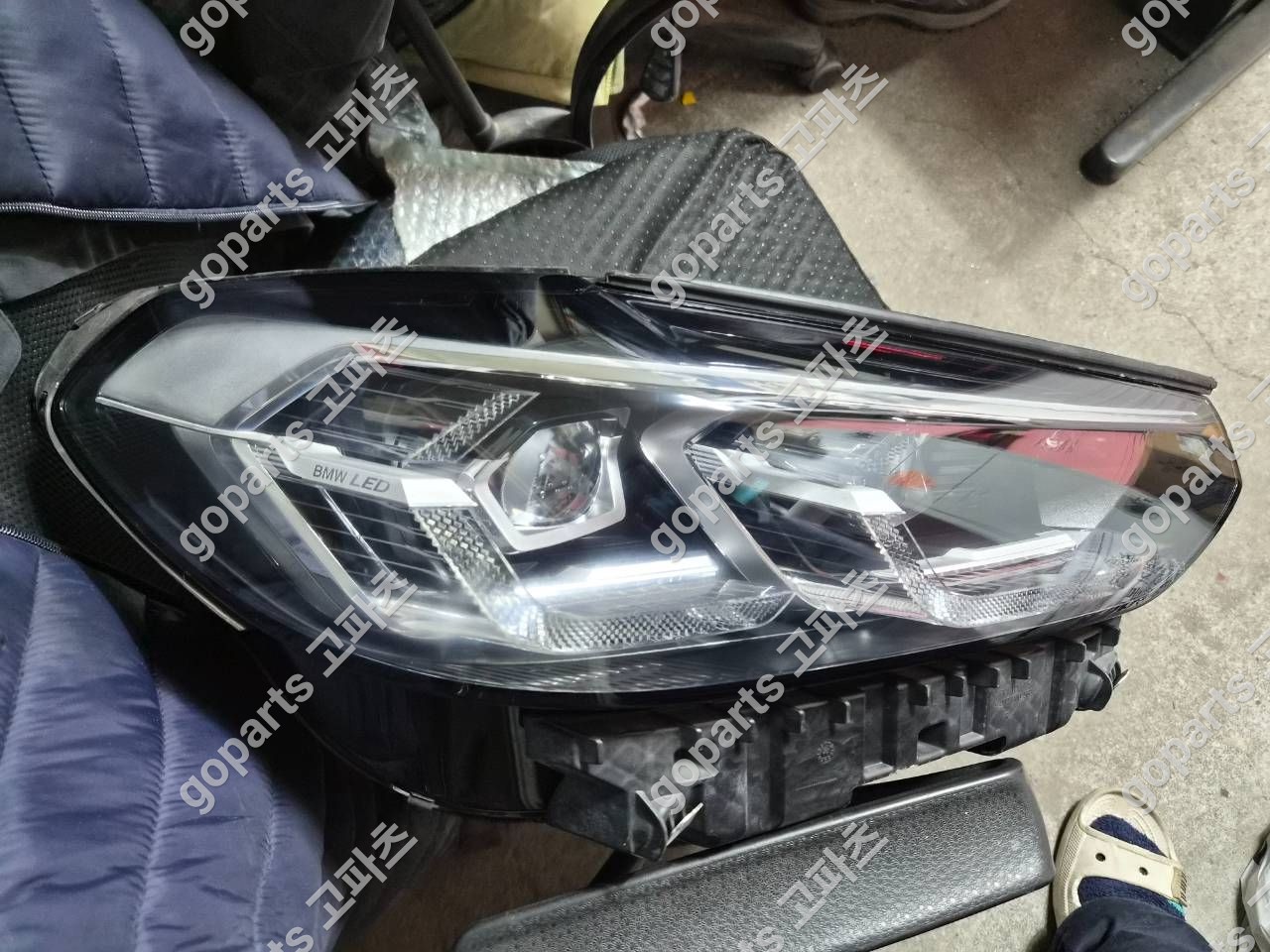 BMW X3/X4 G01/G02 조수석 LED 헤드라이트 5A29204 상세사진 3