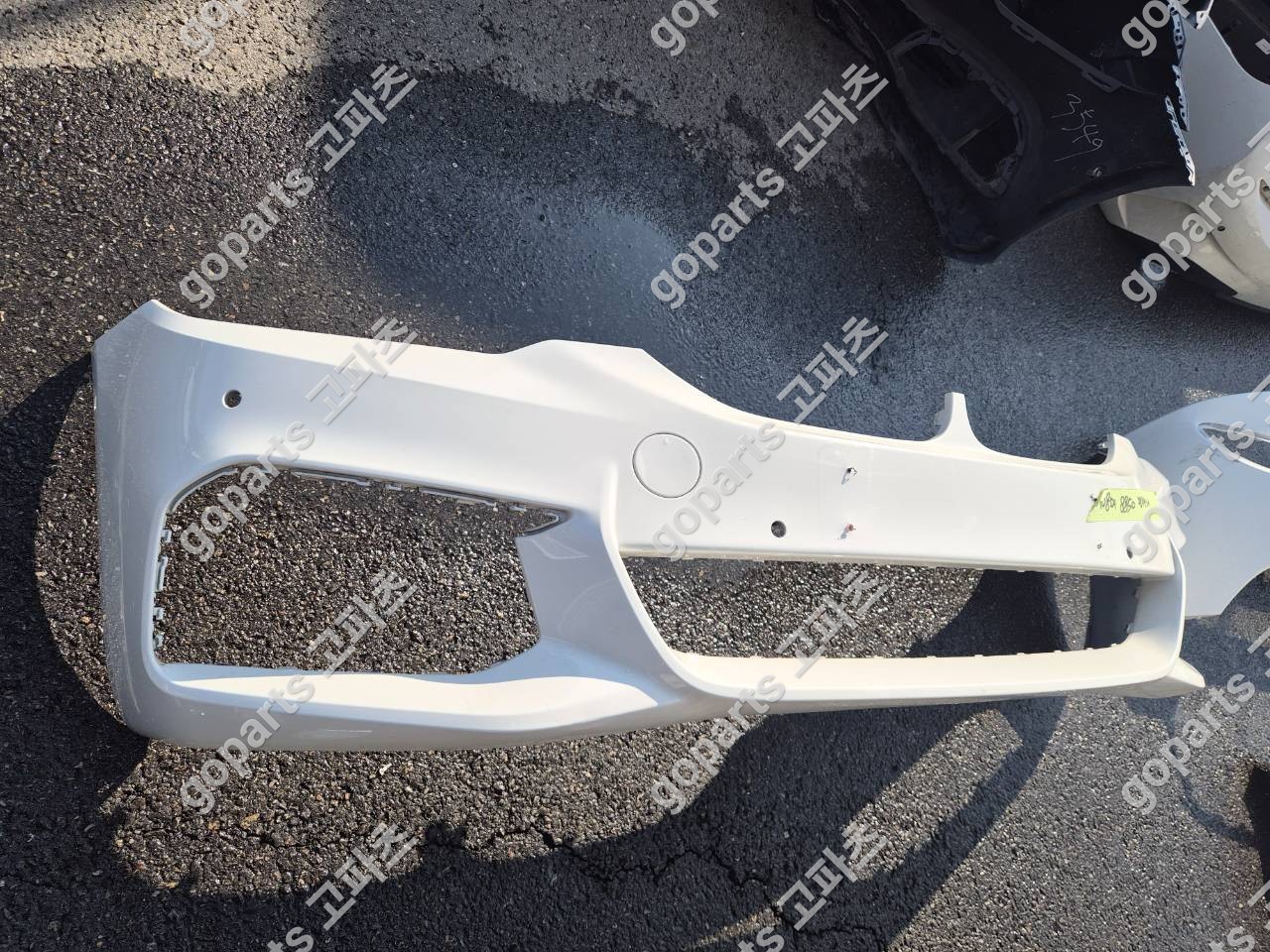 BMW 5시리즈 G30 전기형 앞범퍼 상세사진 2