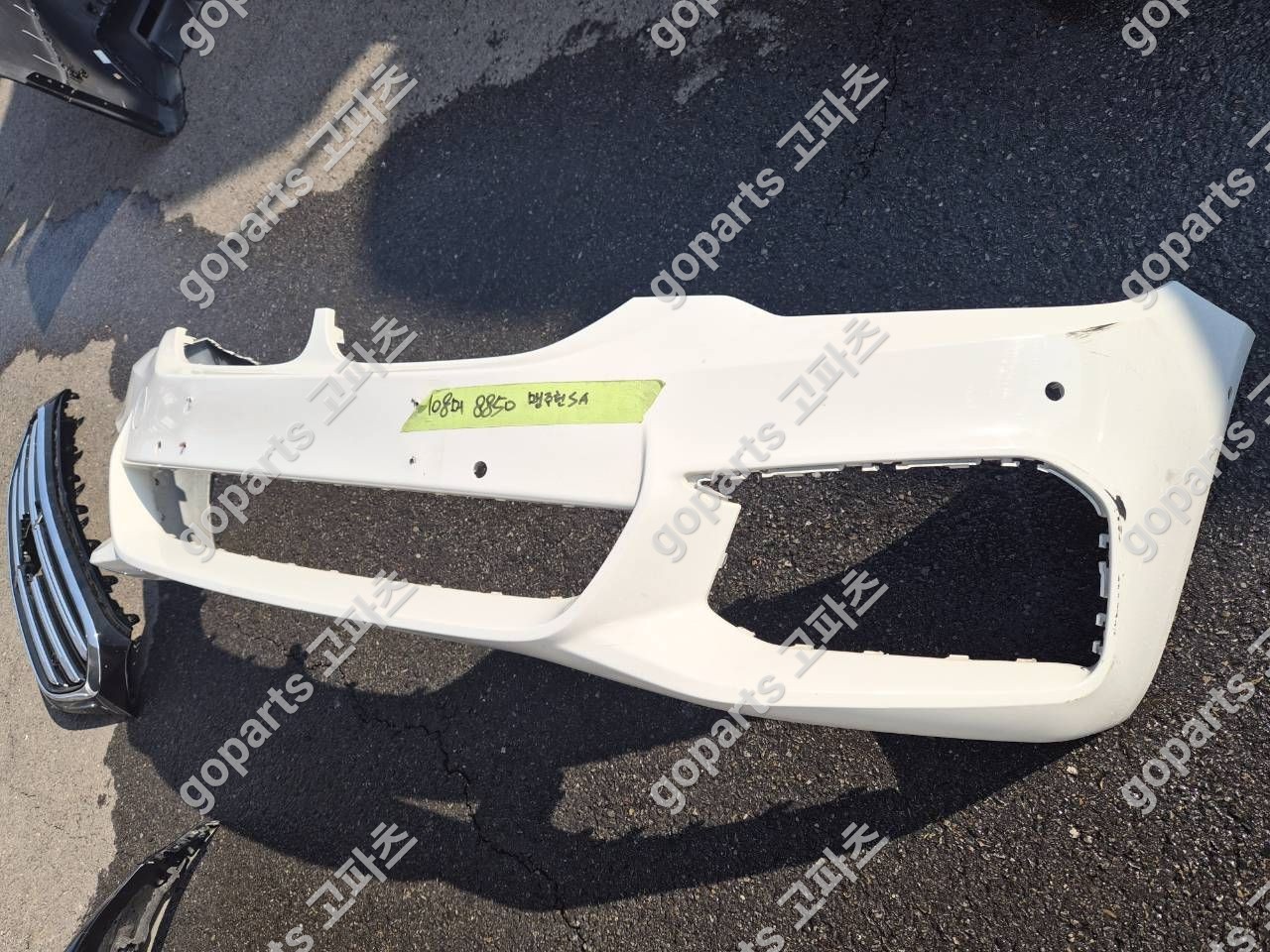 BMW 5시리즈 G30 전기형 앞범퍼 상세사진 3