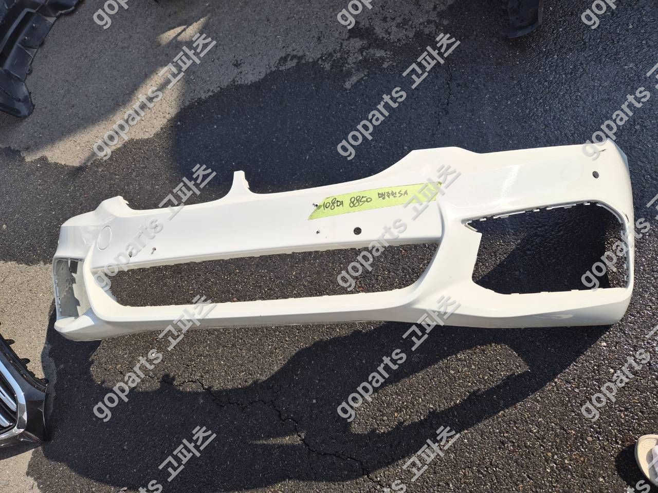 BMW 5시리즈 G30 중고 앞범퍼 150,000원