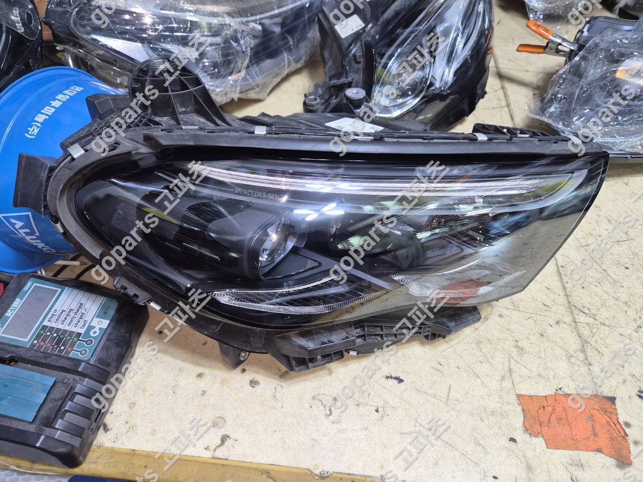 벤츠 E클래스 W214 조수석 디지털 헤드라이트 A2149066202 상세사진 4