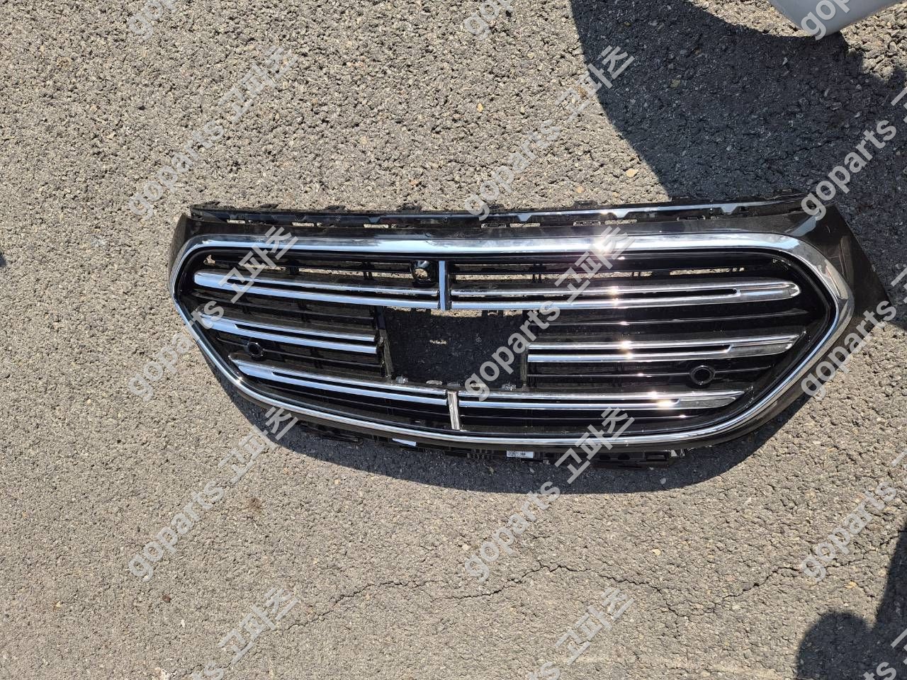 벤츠 E클래스 W214 전면그릴 중고 250,000원