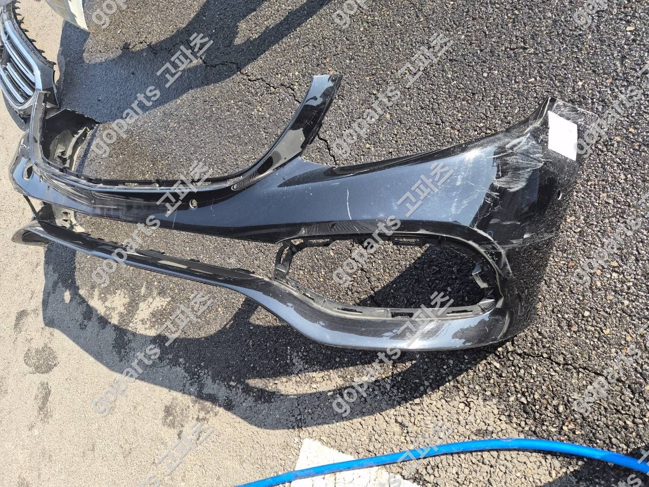 벤츠 E클래스 W213 전범퍼 상세사진 3