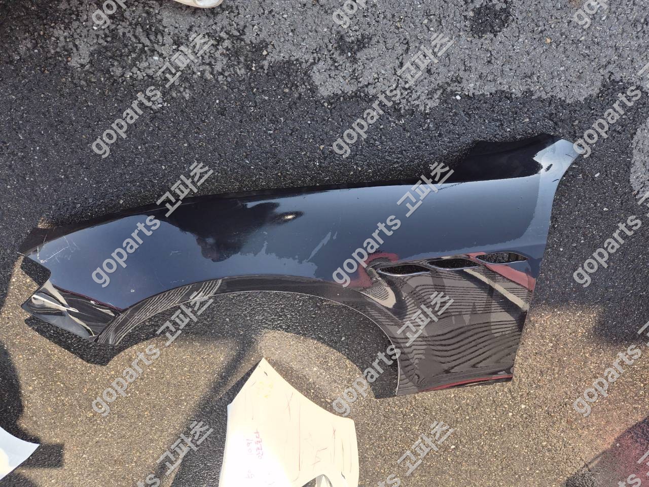 마세라티 기블리 M157 운전석 전휀더 상세사진 2