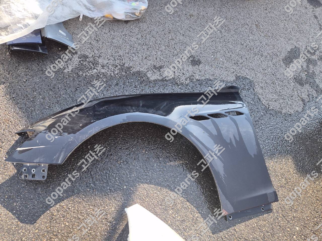 마세라티 기블리 M157 운전석 전휀더 상세사진 3