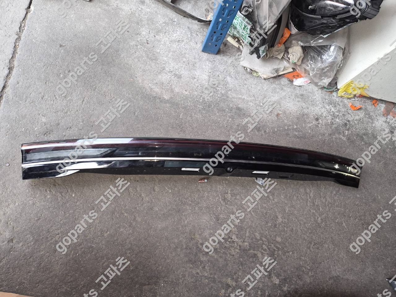 링컨 노틸러스 트렁크등 테일라이트 R2TB 13B433 상세사진 3