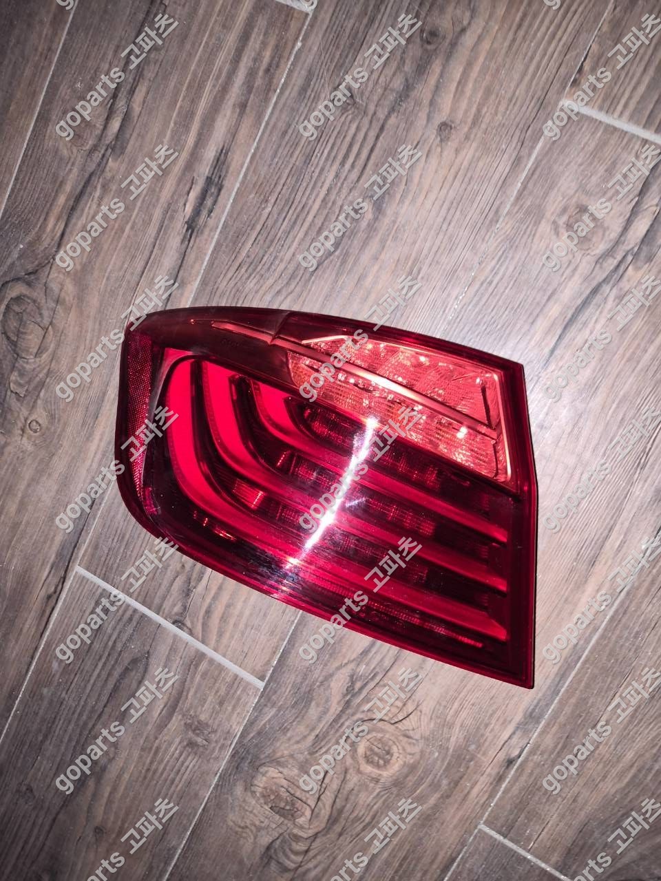 BMW 5시리즈 F10 중고 후미등 운전석 200,000원