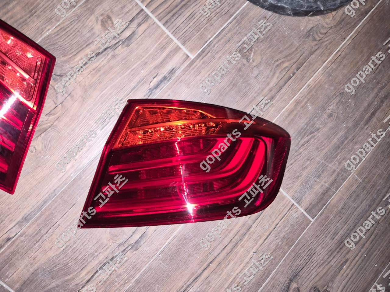 BMW 5시리즈 F10 중고 조수석 후미등 200,000원