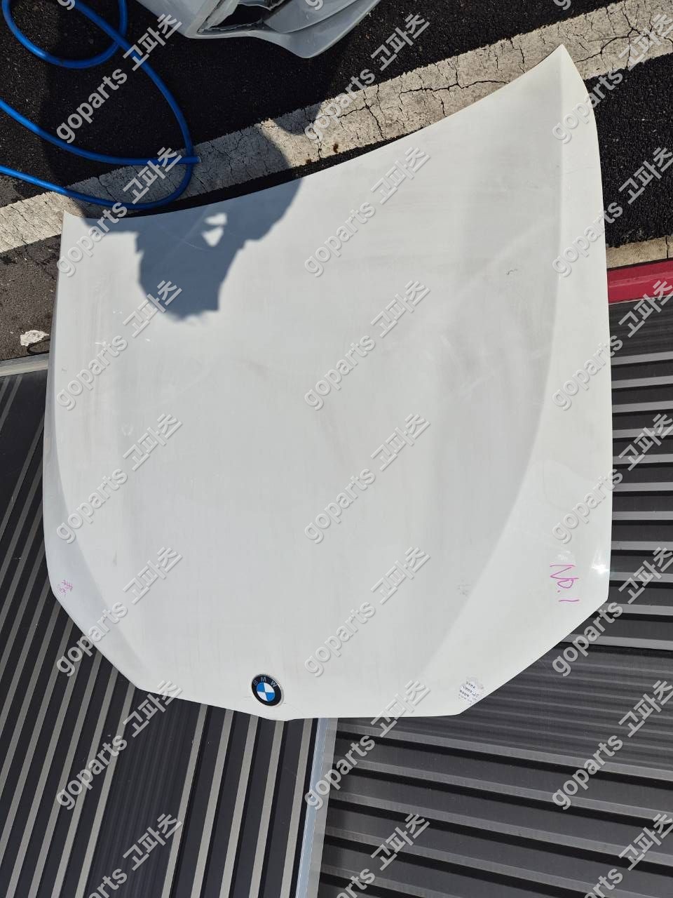 BMW 5시리즈 G30 중고 본넷 450,000원