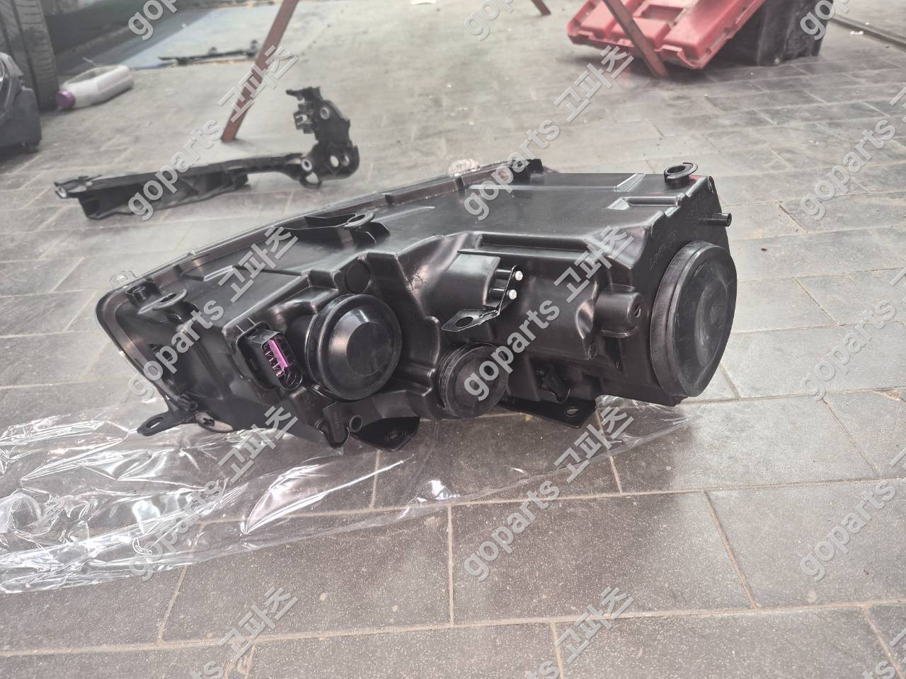 폭스바겐 골프 6세대 헤드라이트 상세사진 3