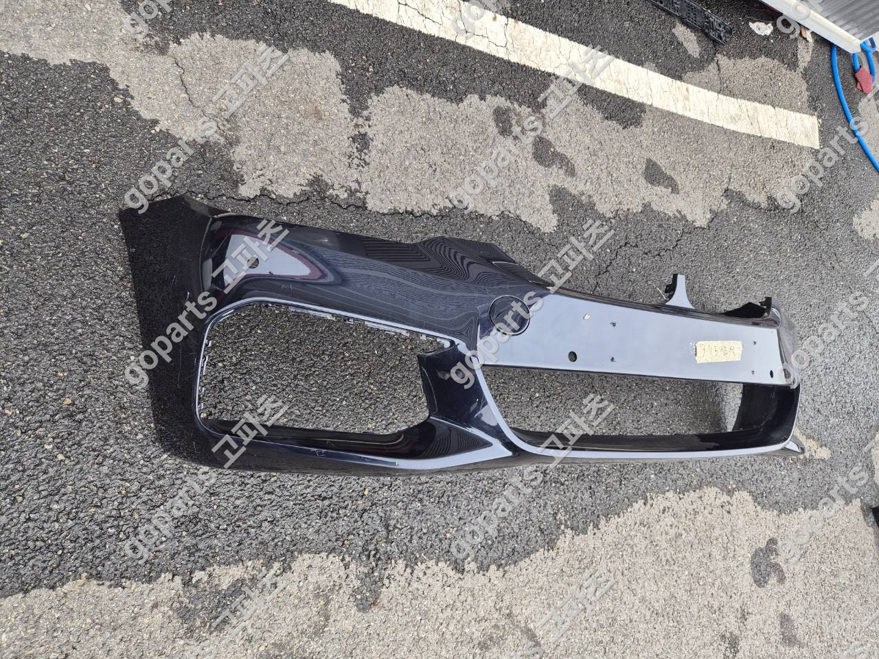 BMW 5시리즈 G30 M패키지 전범퍼 상세사진 2