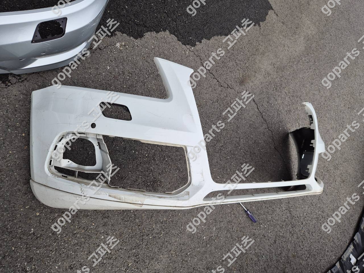 아우디 Q5 8r 후기형 전범퍼 상세사진 3