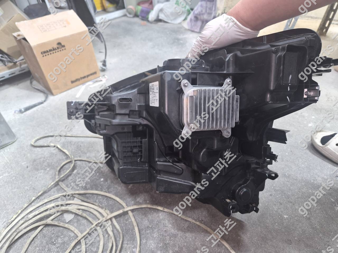 테슬라 모델 Y 조수석 헤드라이트 1918351-00-d 상세사진 3