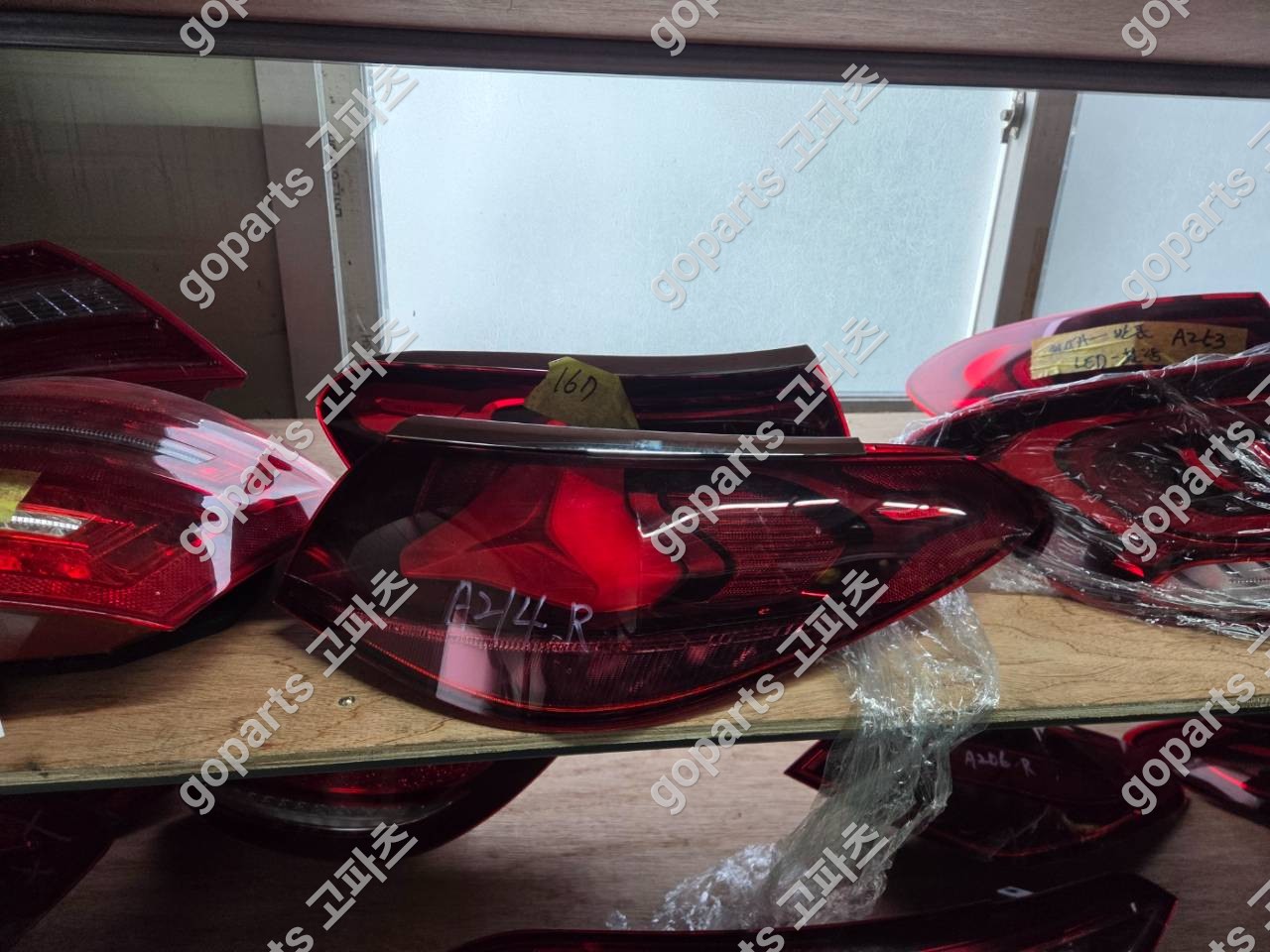 벤츠 E클래스 W214 조수석 후미등 A2149065602 상세사진 7