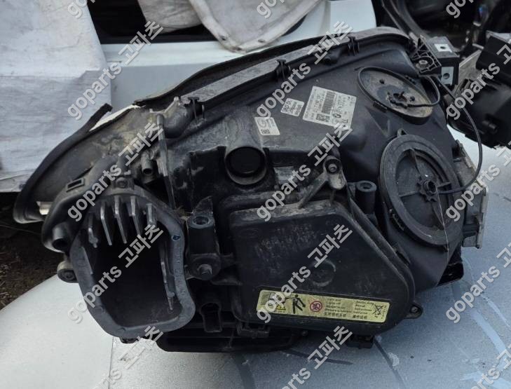 BMW 7시리즈 F01/F02 운전석 헤드라이트 7182137 상세사진 4