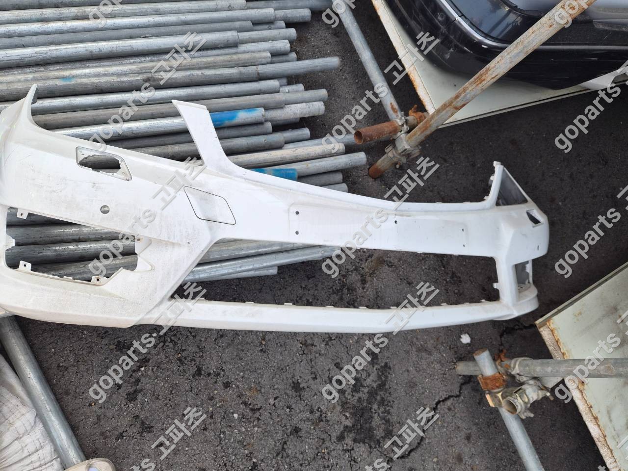 벤츠 C클래스 W204 전범퍼 중고 200,000원