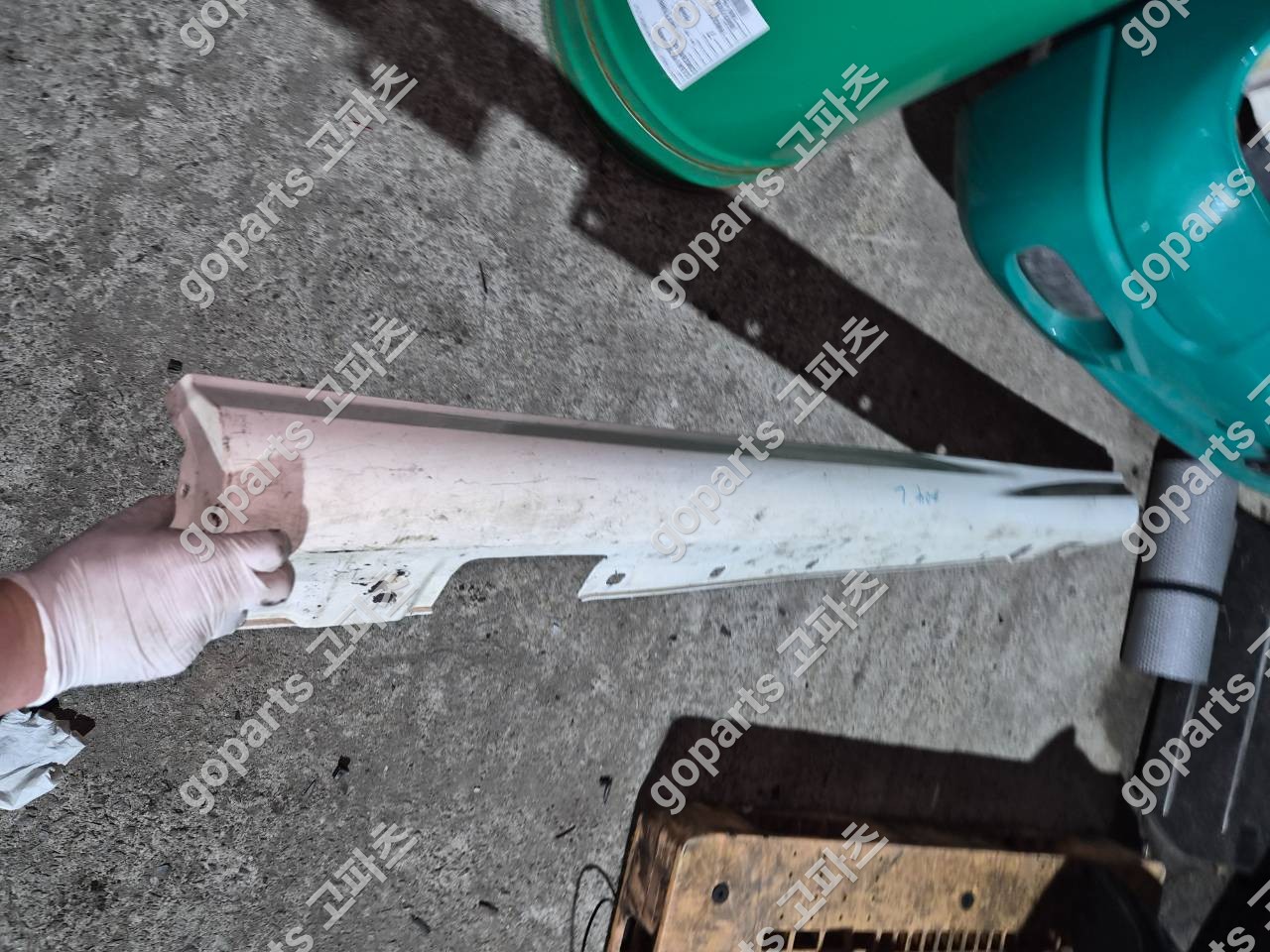 벤츠 C클래스 W204 운전석 사이드스테프 상세사진 3