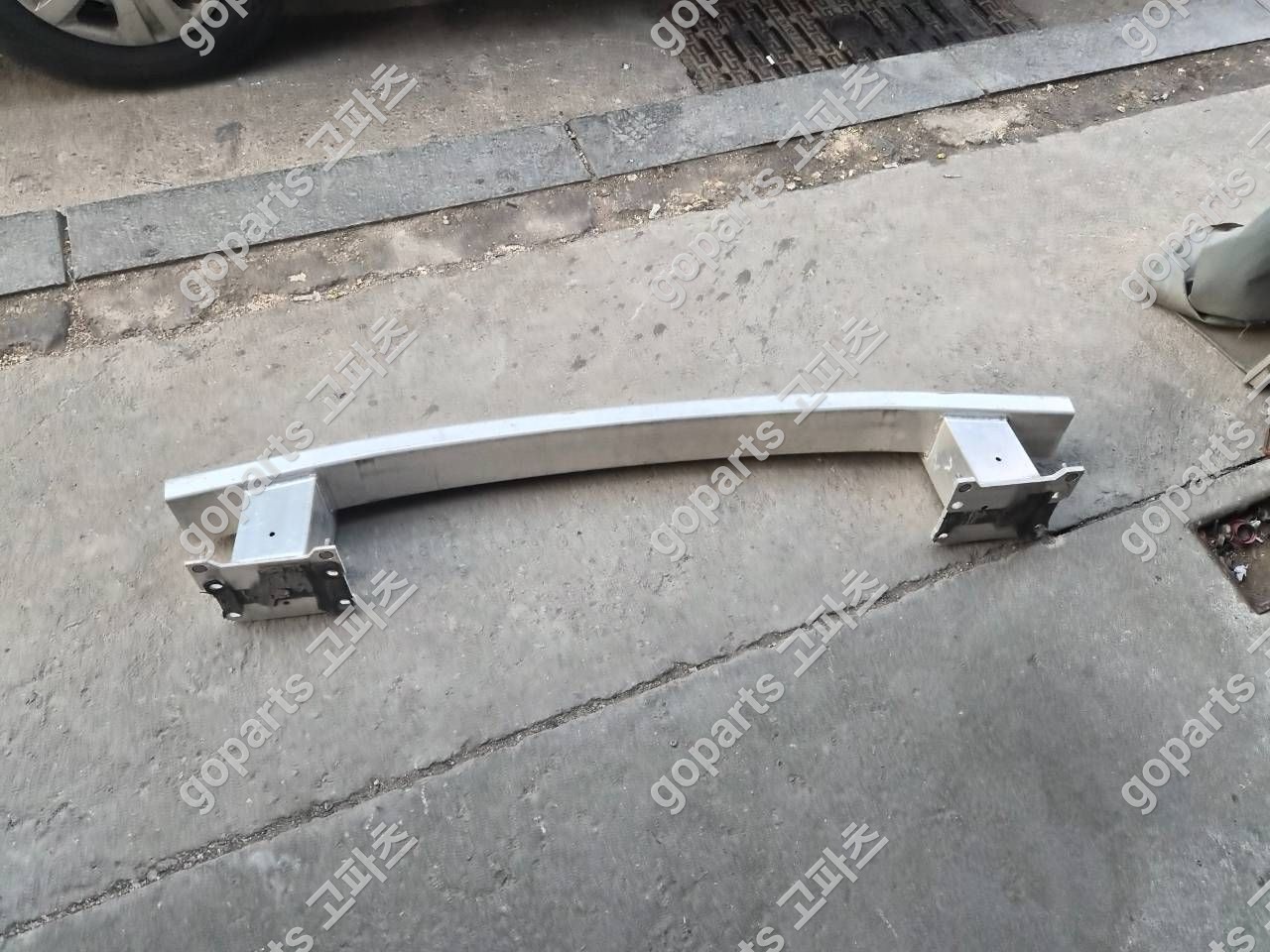 벤츠 W223 S클래스 후레일 A2236106002 상세사진 3