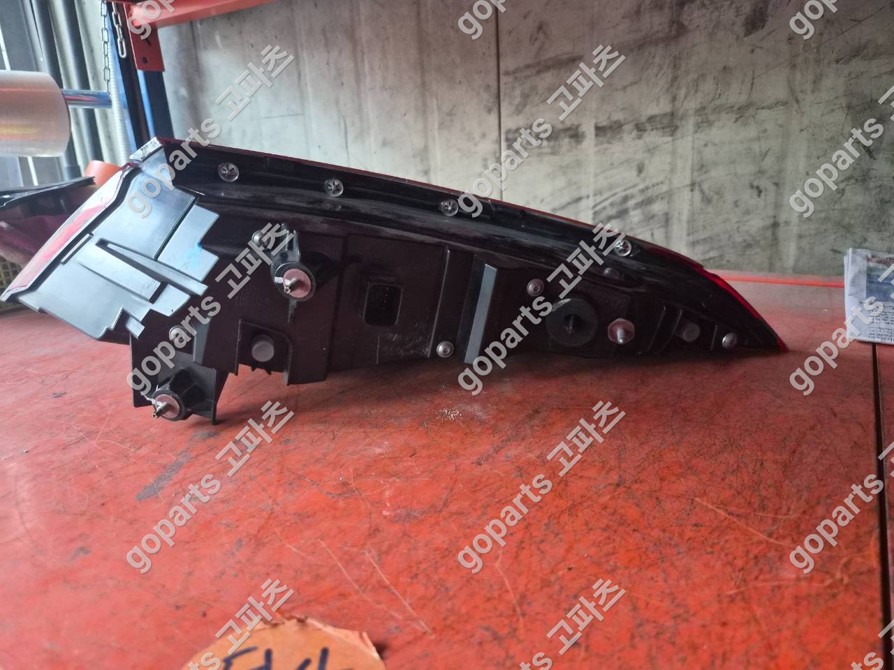 벤츠 W223 S클래스 운전석 후미등 A2239062300 상세사진 4