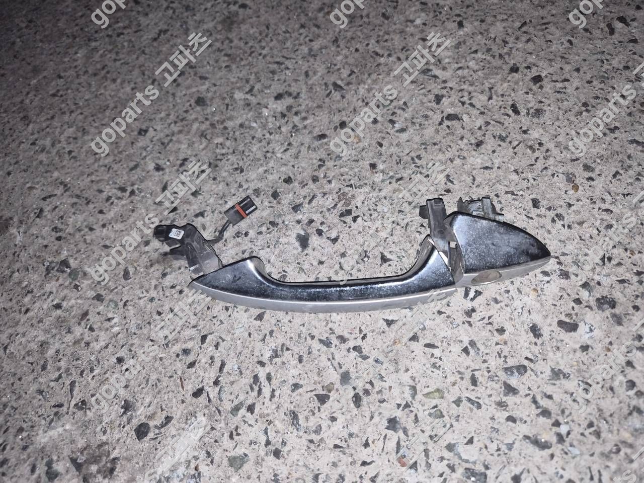 벤츠 E클래스 W212 운전석 전도어 상세사진 3