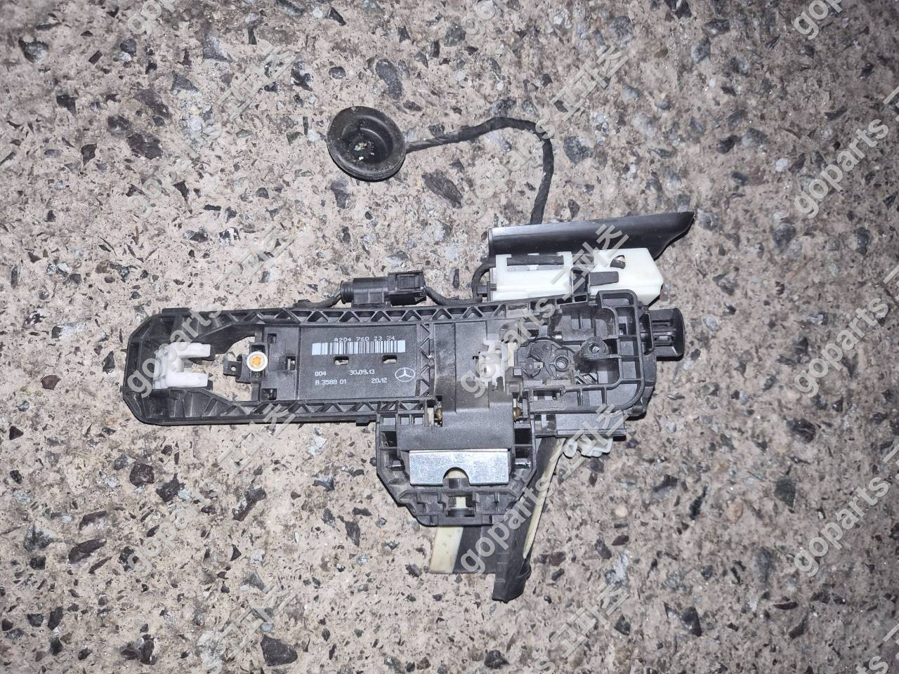 벤츠 E클래스 W212 운전석 전도어 상세사진 4