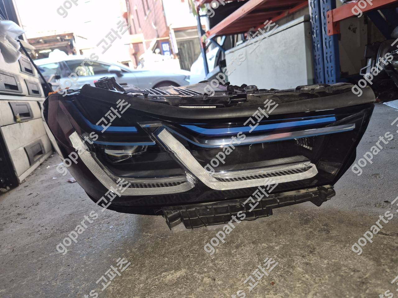 BMW 6GT G32 헤드라이트 조수석 레이저타입 5A38906-04 중고 700,000원