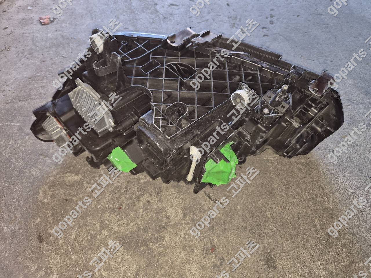 BMW 6GT G32 조수석 레이저 헤드라이트 5A38906-04 상세사진 5