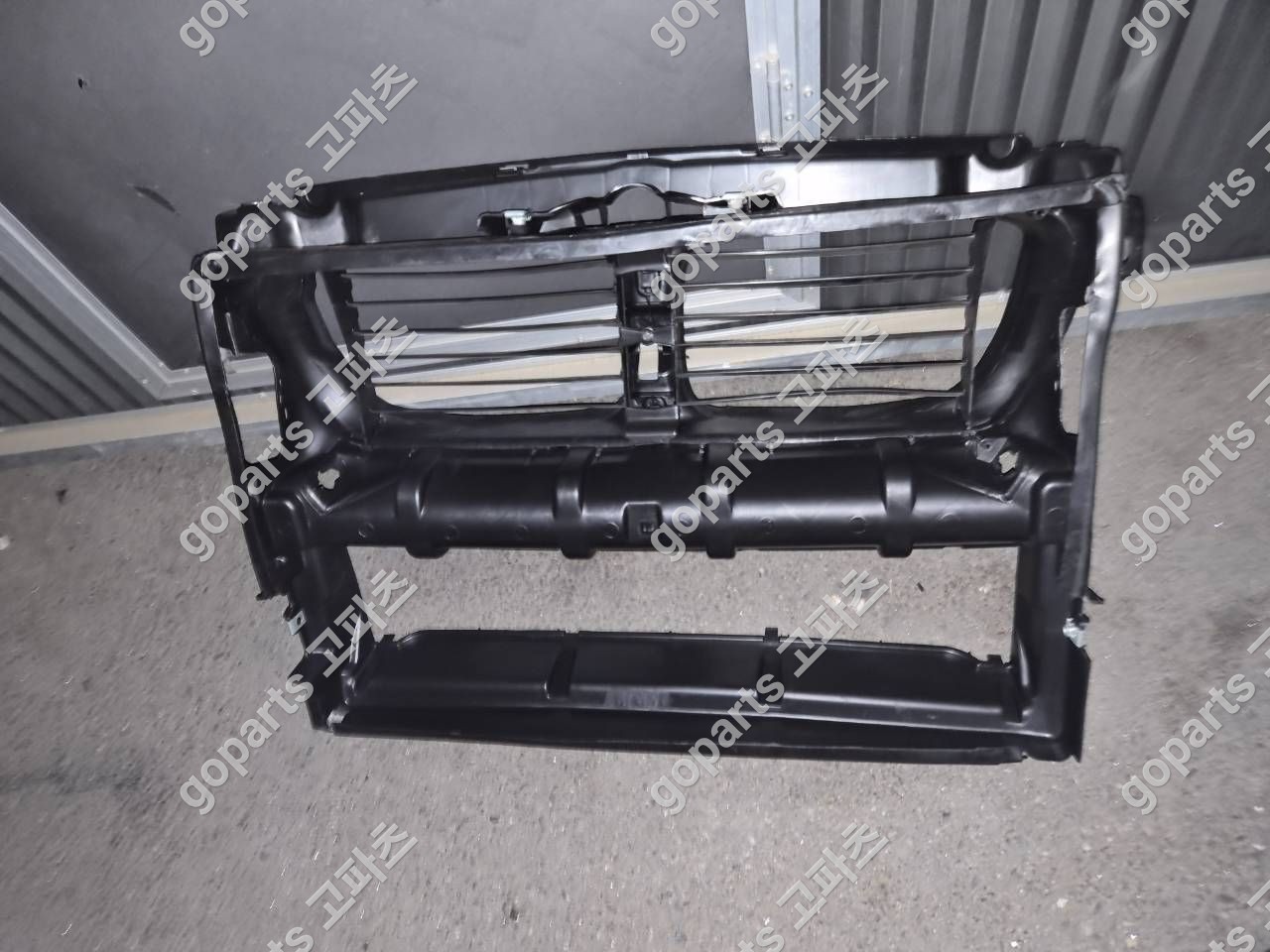 BMW 5GT F07 중고 전판넬 200,000원