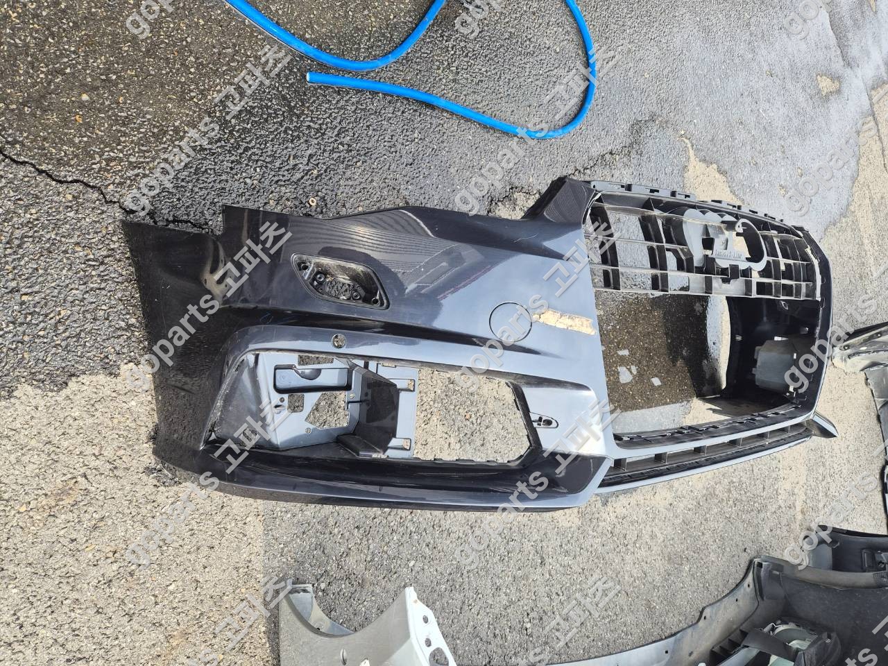 아우디 A6 C7 4G 후기형 S라인 전범퍼 상세사진 3