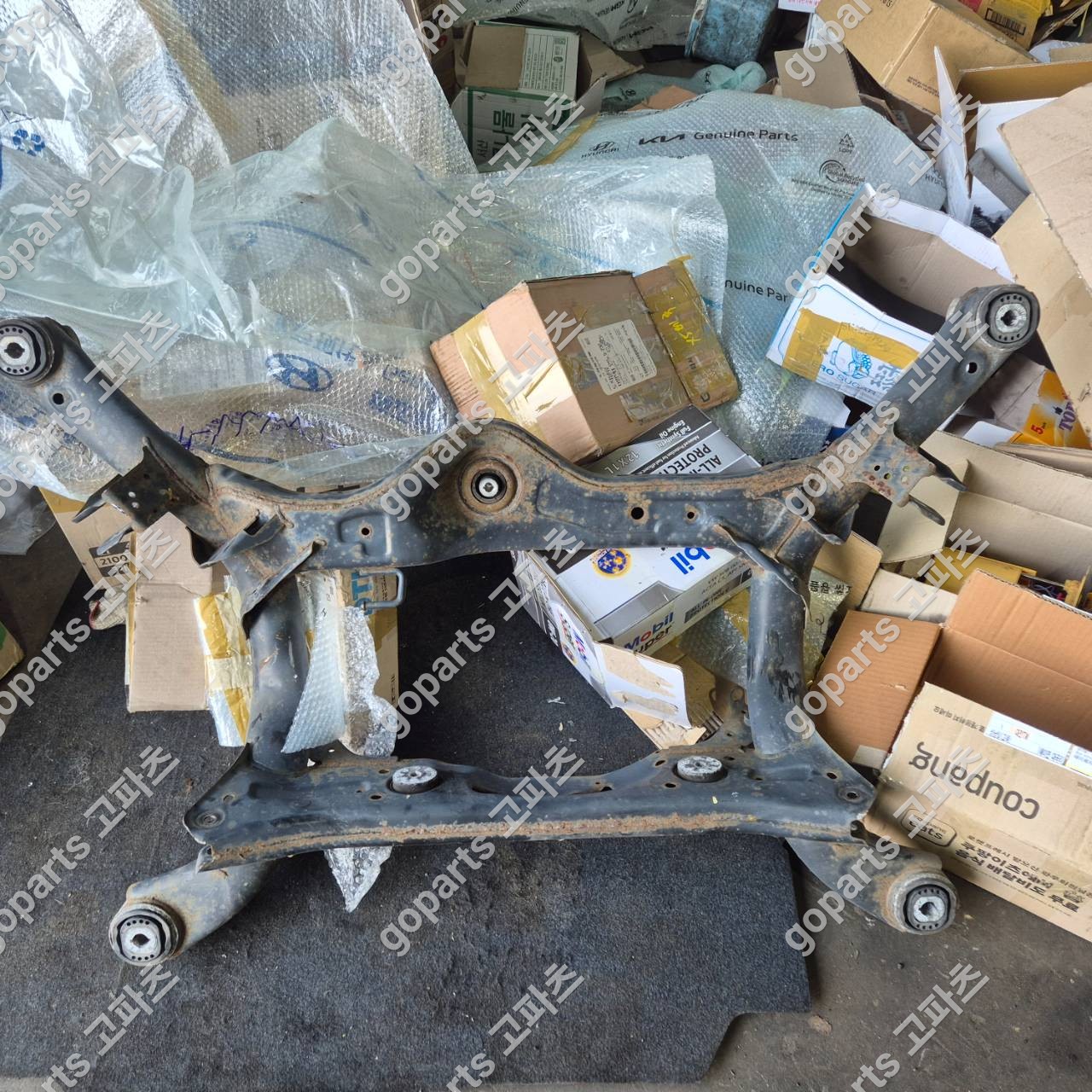 아우디 A8 뒷멤바 중고 500,000원