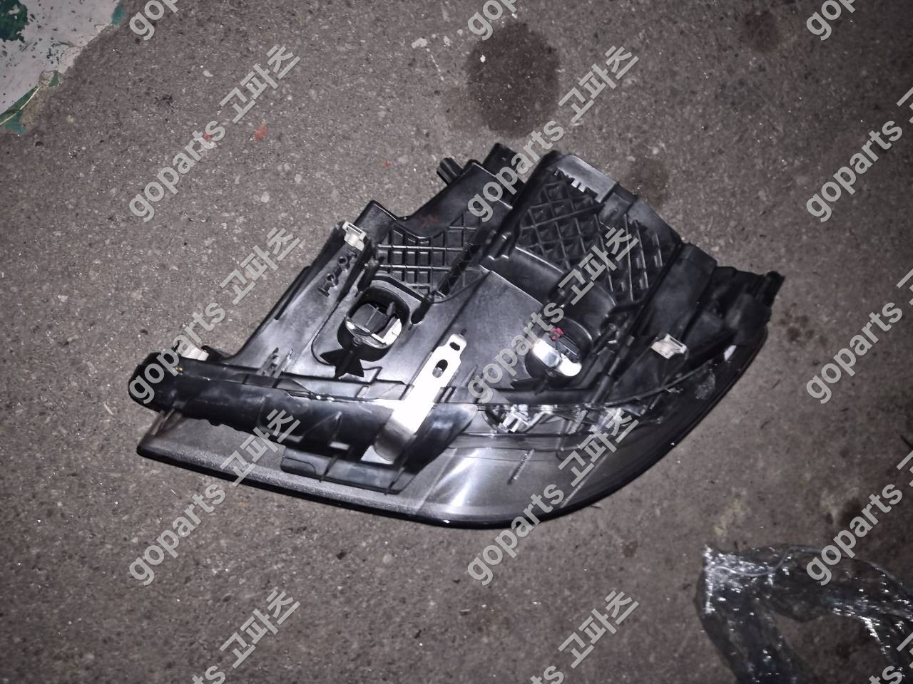 BMW F10 조수석 헤드라이트전조등 7317132-10/11 상세사진 2