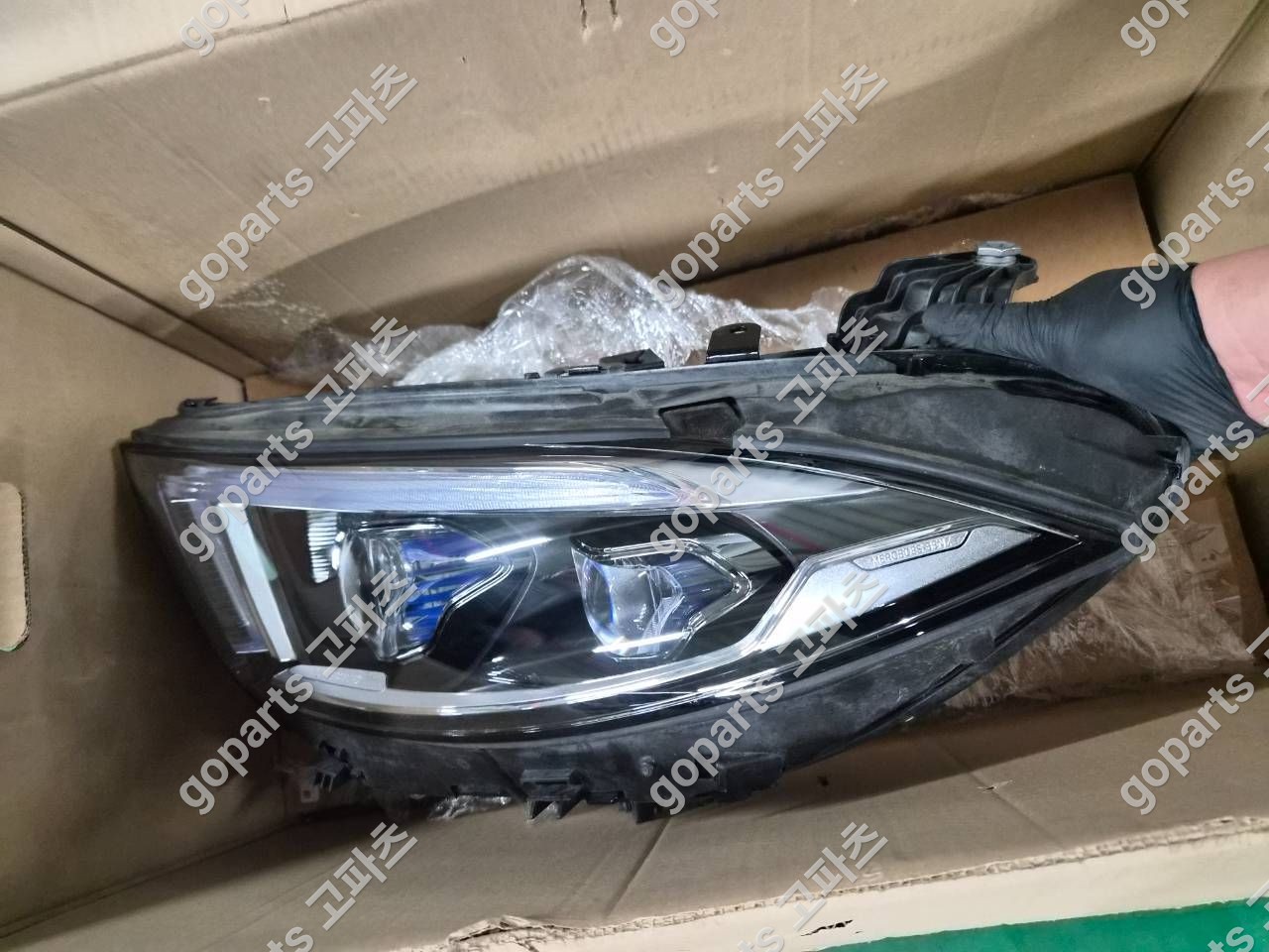 벤츠 CLS W257 운전석 헤드라이트 A2579065702 상세사진 3